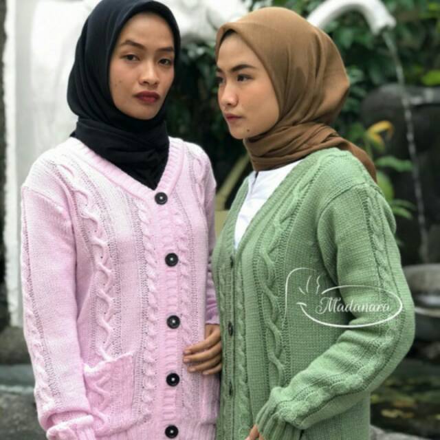 Cable Short Cardi Madanara
