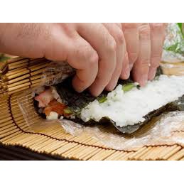 Bambu Gulungan Sushi / Alat Bantu Gulung Sushi / Tikar Penggulung Sushi / Sushi Roll Mat