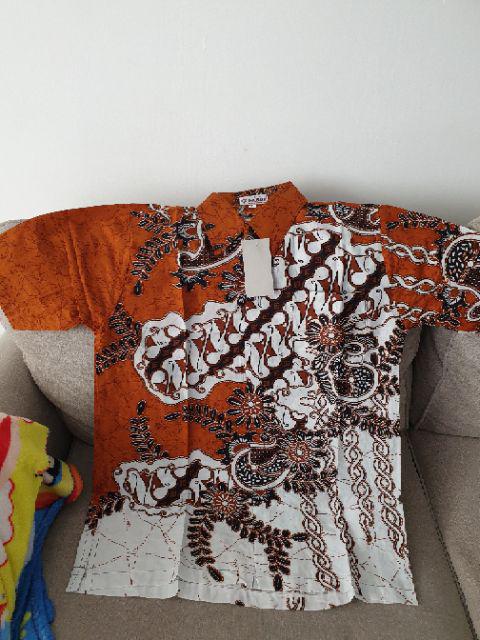 New Kemeja Pria Lengan Pendek