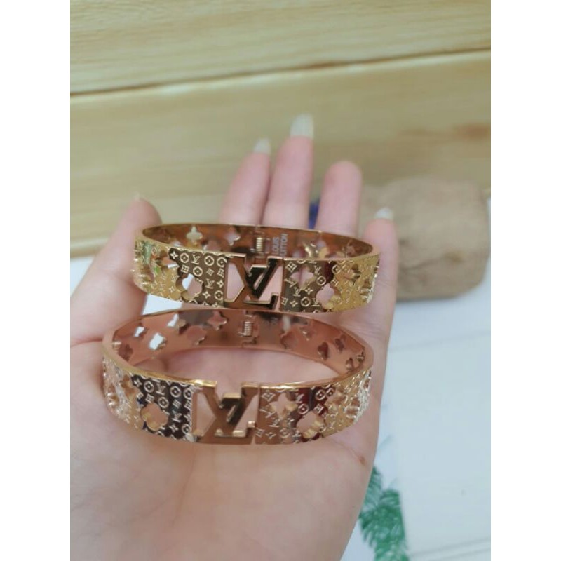 Bangle lv titanium / gelang titanium lv / gelang lv titanium 18Kk