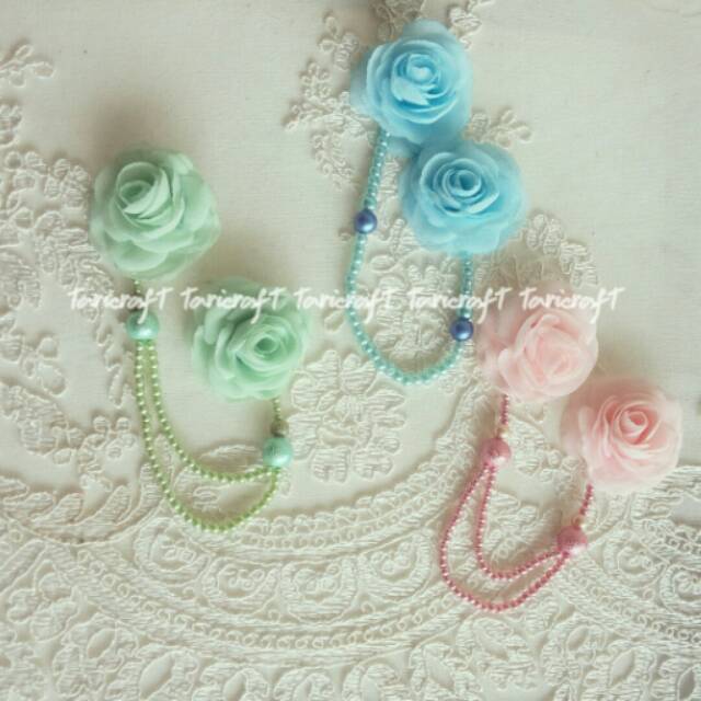 

Twins rose