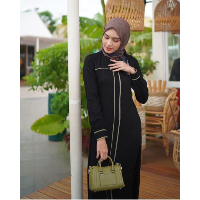 Trya Dress warna Hitam size L by HLZB
