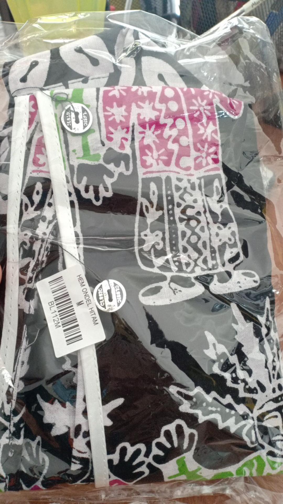 Kemaja Batik Wanita Blouse Atasan Motif Ondel Ondel Warna Merah & Hitam Size S-m-l-xl-xxl-3l-4l-5l