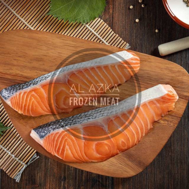 

Salmon Kirimi Fillet / Salmon Portion Kirimi / Mac Salmon Kirimi 100 Gram