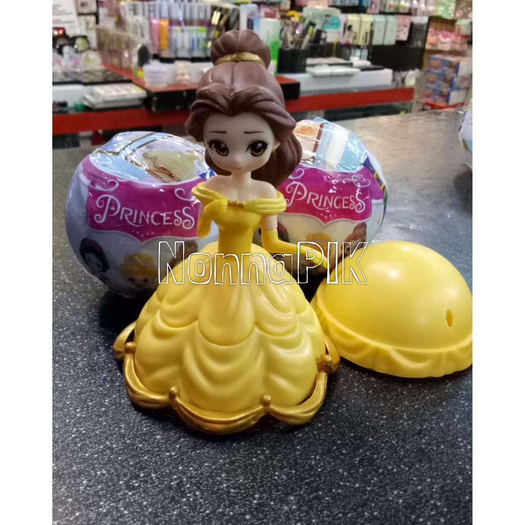 Surprise Ball Figure Princess BELLE - CINDERELLA - SNOW WHITE