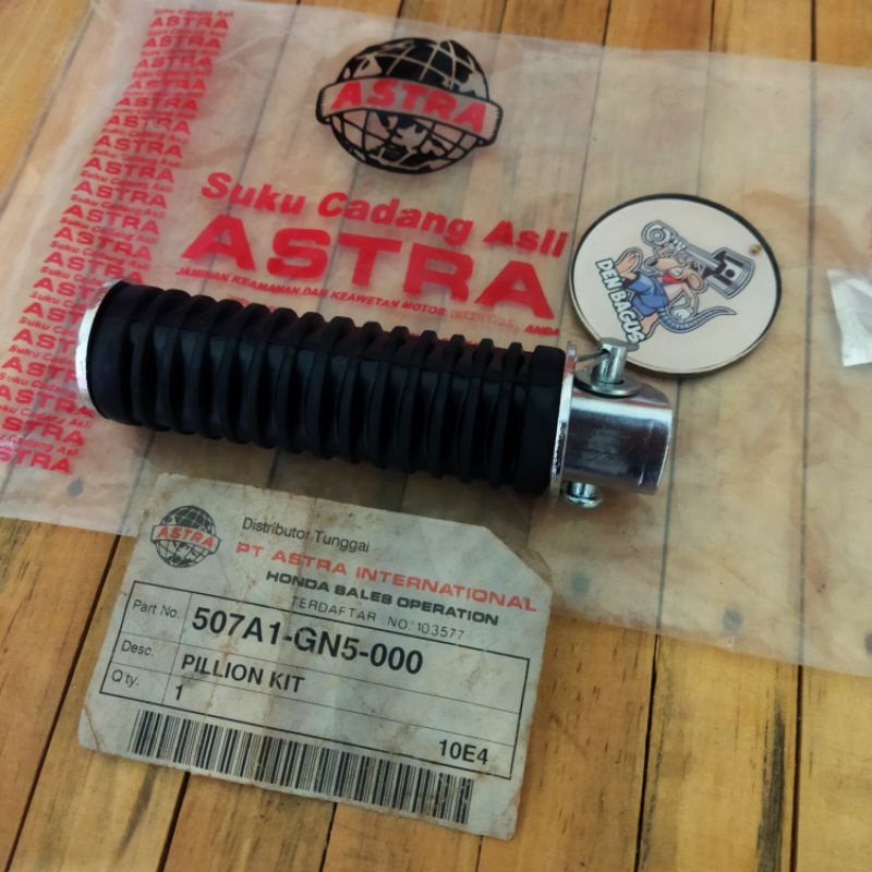PILLION KIT FOOTSTEP FOTSTEP POSTEP FOOT FOT STEP PIJAKAN KAKI SWING AREM AREM SUPIT CAPIT UDANG BEL