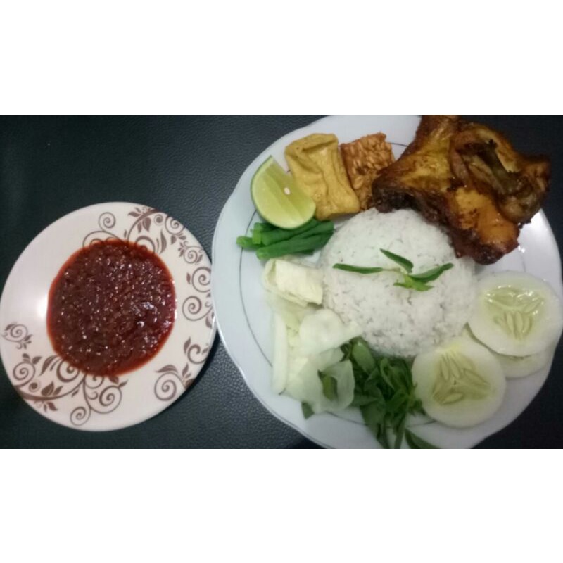 

ayam gorengkalasan paket lengkap