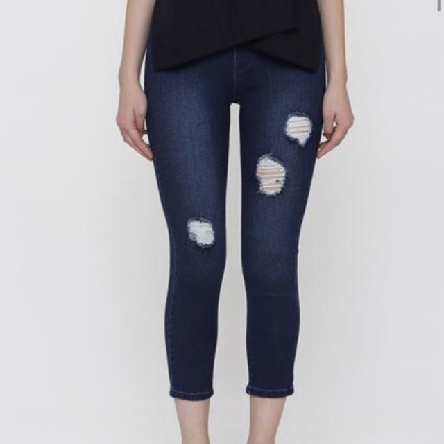 Cassidy jeans by hellolilo