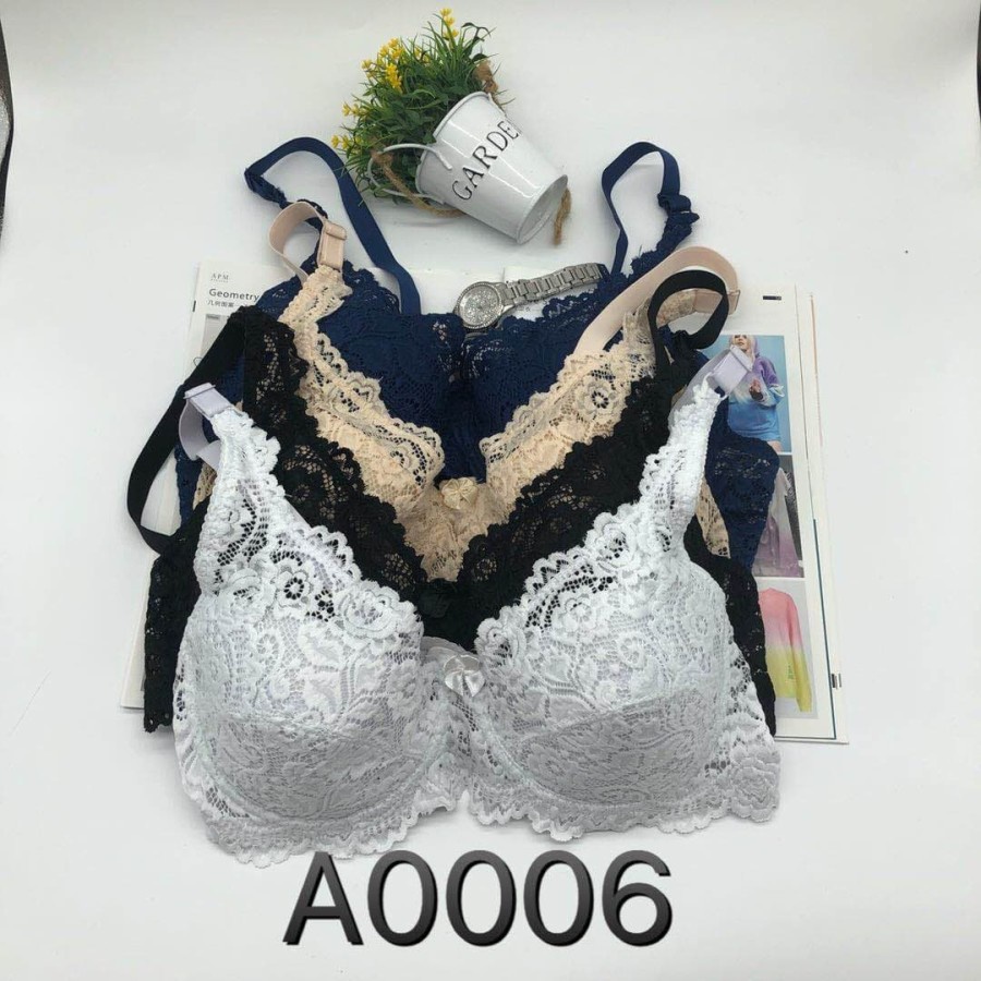 Feimoss A0006 LACE BRA NYAMAN SEXY Seamless Gather C CUP