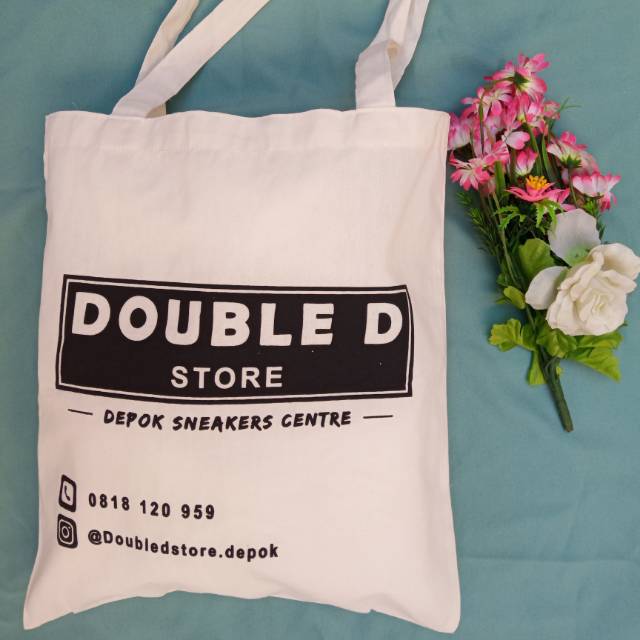 

Tas Souvenir - Goodiebag - Totebag Blacu 30x35 Custom Desain Murah, Awet, Berkualitas