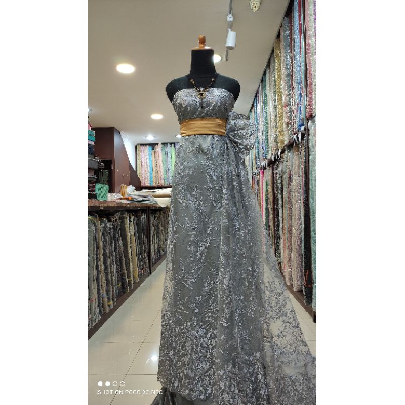 Kain Tile Brokat Kebaya Dress Silver