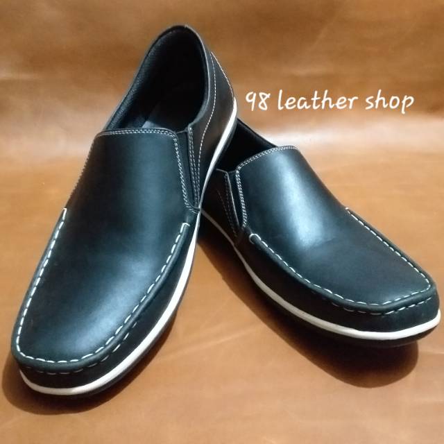 Sepatu santai pria kulit asli garut