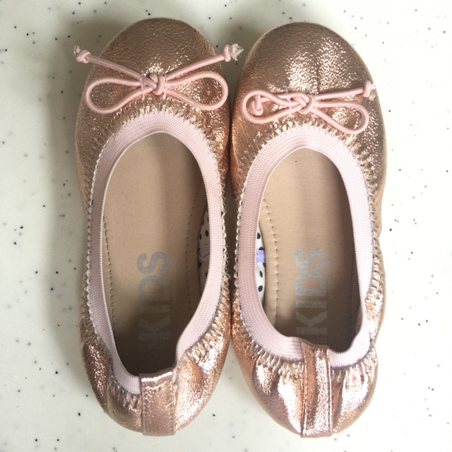 Sepatu anak cotton on kids size 12
