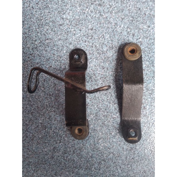 Breket Dudukan Sayap Dalam Yamaha Vega R New Original