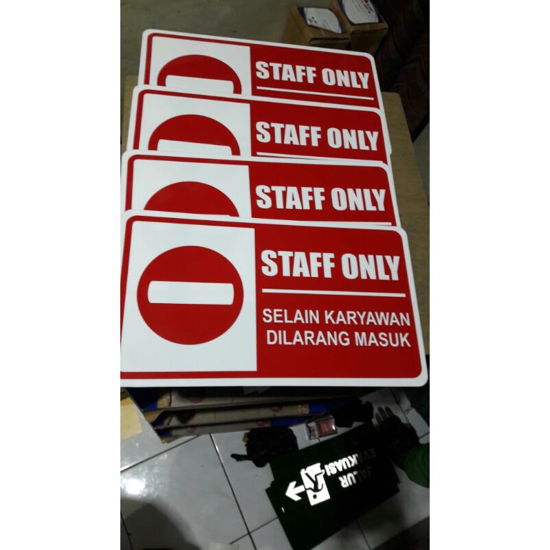 

SIGN BOARD DILARANG MASUK AKRILIK