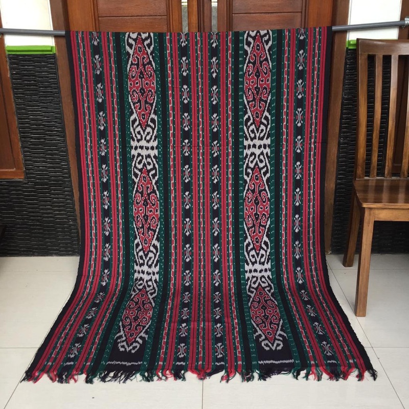 Jual Tenun Etnik Dayak Kalimantan Tenun Ikat Blanket Motif Ukir Dayak