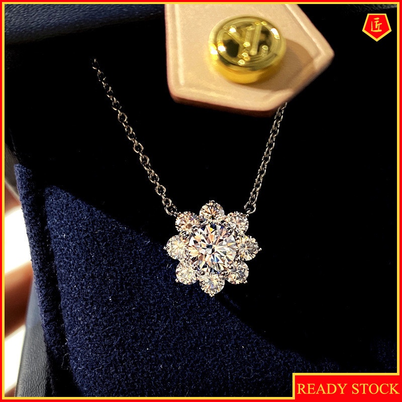 [Ready Stock]Niche Flower Diamond Necklace Simple Stud Earrings Set