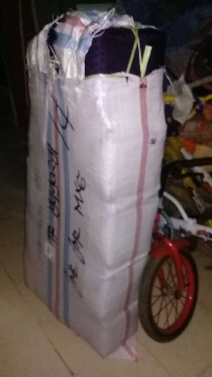 Besek Warna Uk 20x20x8