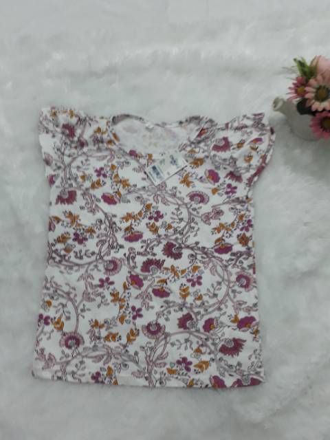 kaos atasan perempuan motif print