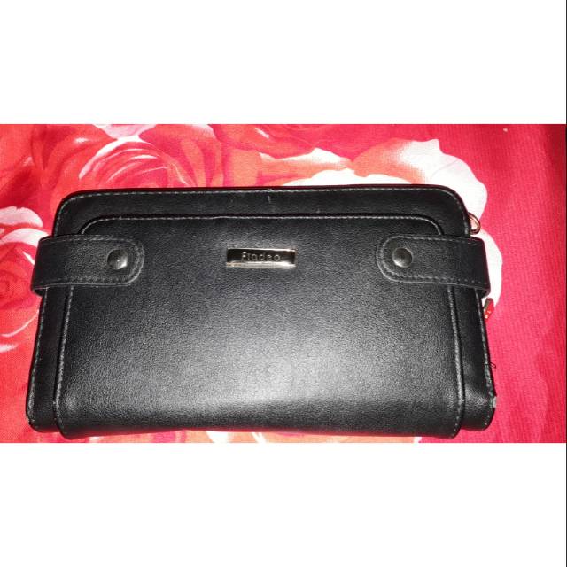 Dompet fladeo