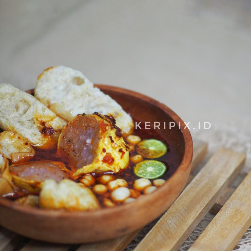 

Baso Sapi Selimut Seafood | Keripix.id