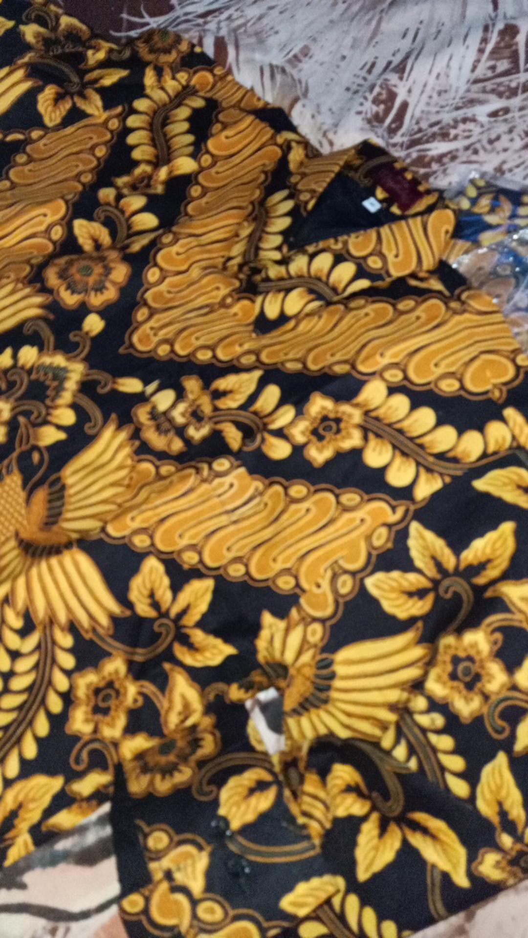 Batik Kemeja Lengan Panjang Parang Emas #2 Modern Fashion Pria Batik Solo