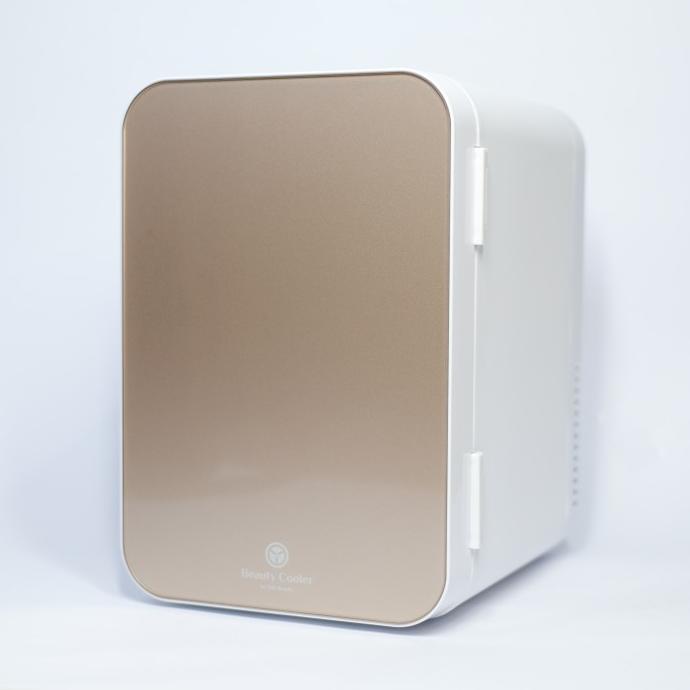 Beauty Cooler by Oda Beauty - Kulkas Skincare 6L Gold