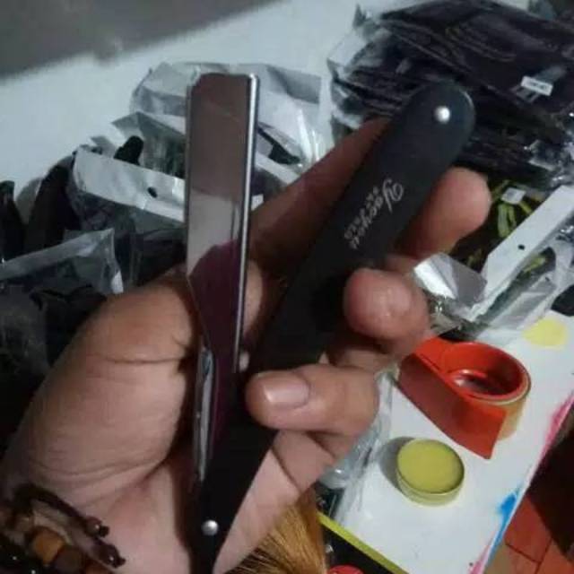 

Razor isi ulang pisau cukur isi ulang silet kerokan jenggot