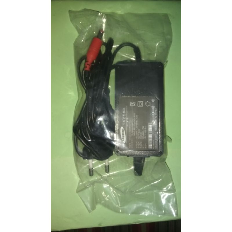 ADAPTOR 12 Volt 3/2/1 Amper Murni