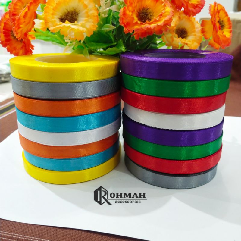 

Pita Satin Lebar 1 cm / Pita Satin ⅜ inch