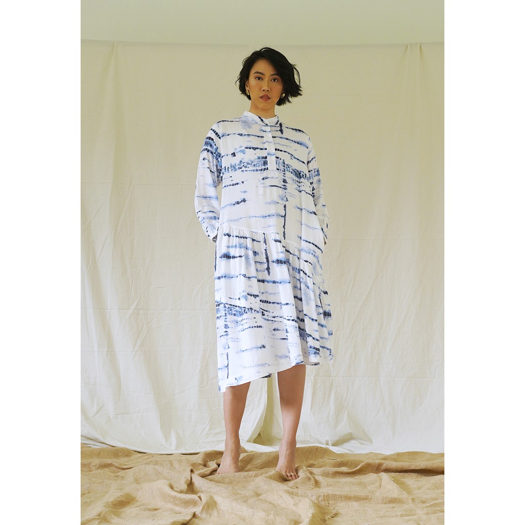 

NONA Summer Dress Long Sleeve White Blue
