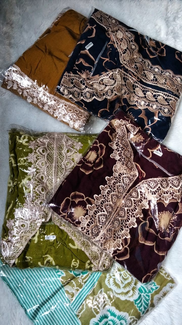 Tunik Batik Wanita Motif Bunga Soft