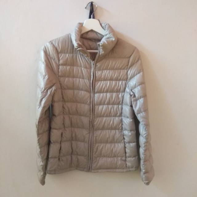 Preloved Jaket Winter Uniqlo Premium Down Ultra Light