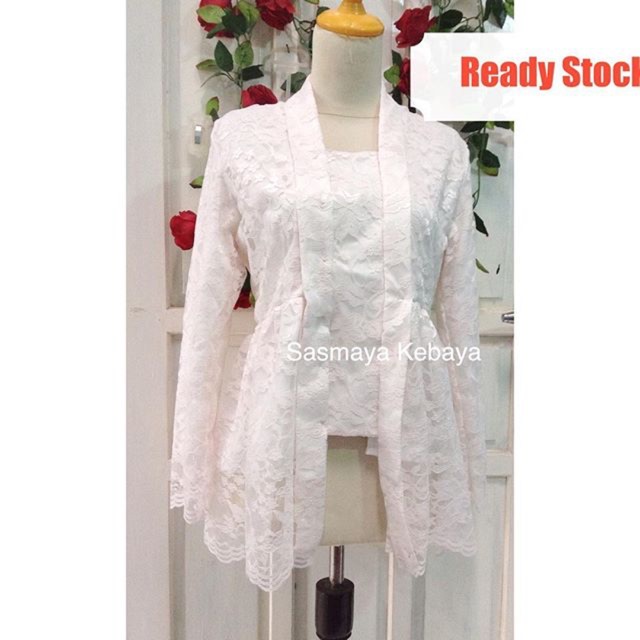 Kebaya kutubaru peplum brokat brukat wisuda lamaran kondangan pinguin peplum putih broken white sasm