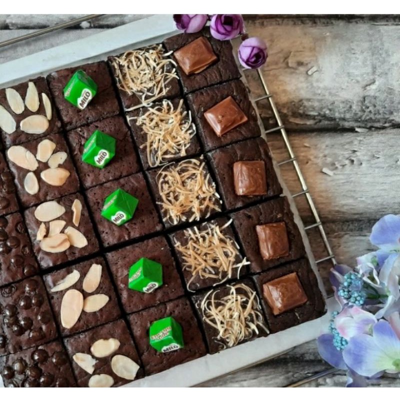 

Brownies/Pudge Brownies/Brownies Panggang/Brownies Kukus/20x20 cm