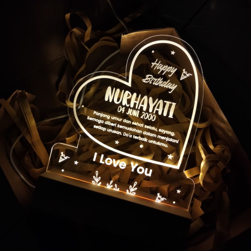 

Akrilik Custom Bentuk Love