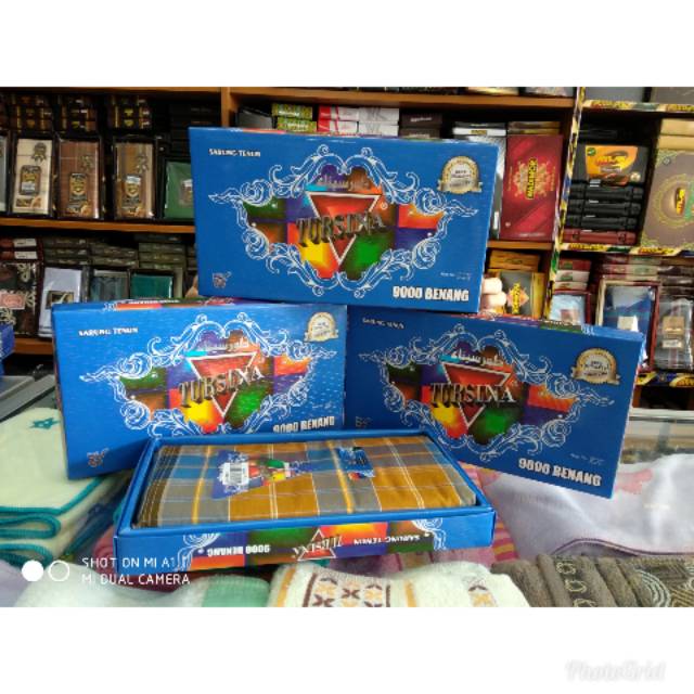 Sarung Tursina Atlasan