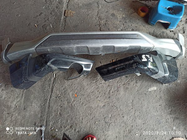 aksesoris add on aero kit variasi modifikasi bodykit bodykit depan belakang rush 2015 bodykit T