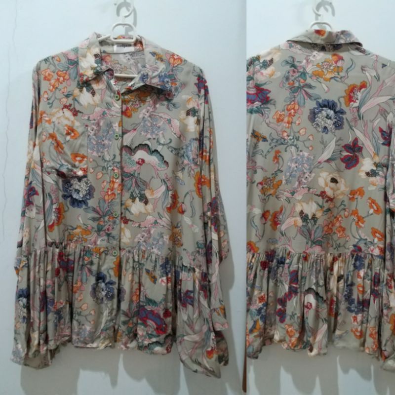 Preloved nadjani indonesia blouse