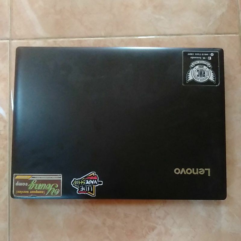 laptop Lenovo Ideapad 320 second