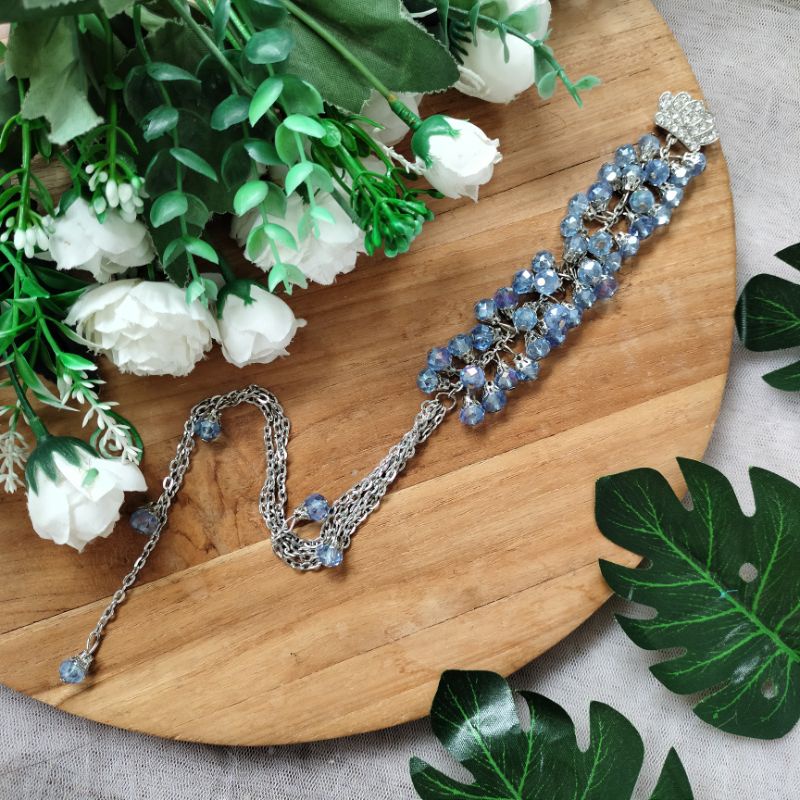 Syaira brooch / bros dagu juntai panjang-Biru muda