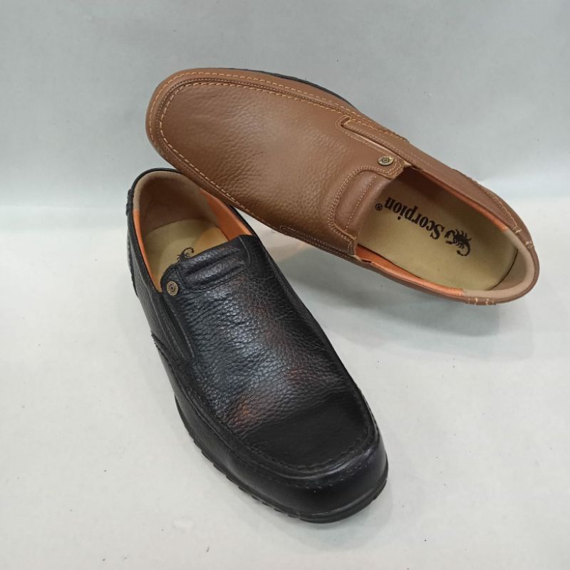 Sepatu Pantofel Kulit Asli Pria by SCORPION 8123 Hitam & Tan