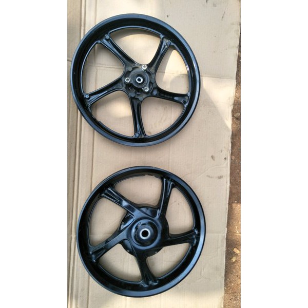 velg vleg plek pelek velek mio gt satu set velg mio gt velg mio gt velg yamaha mio gt