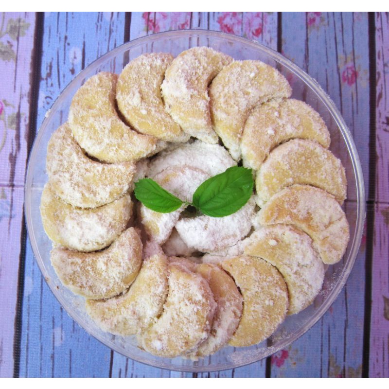 

PUTRI SALJU - KUE KERING HOMEMADE - KUE LEBARAN - KUE NATAL ANJARIS COOKIES