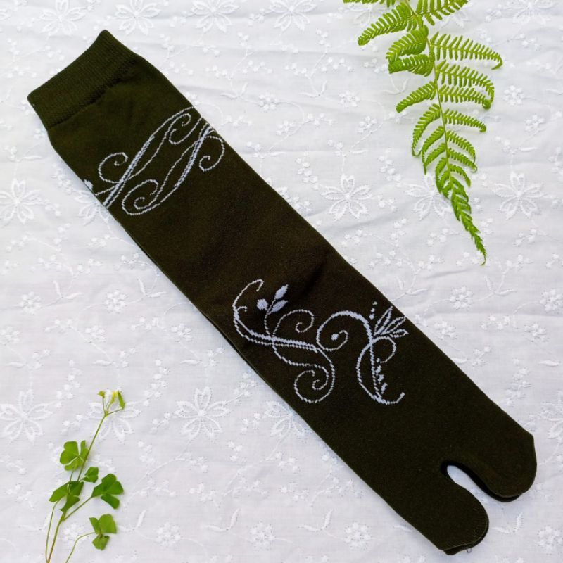 Kaos Kaki Wanita warna hijau botol