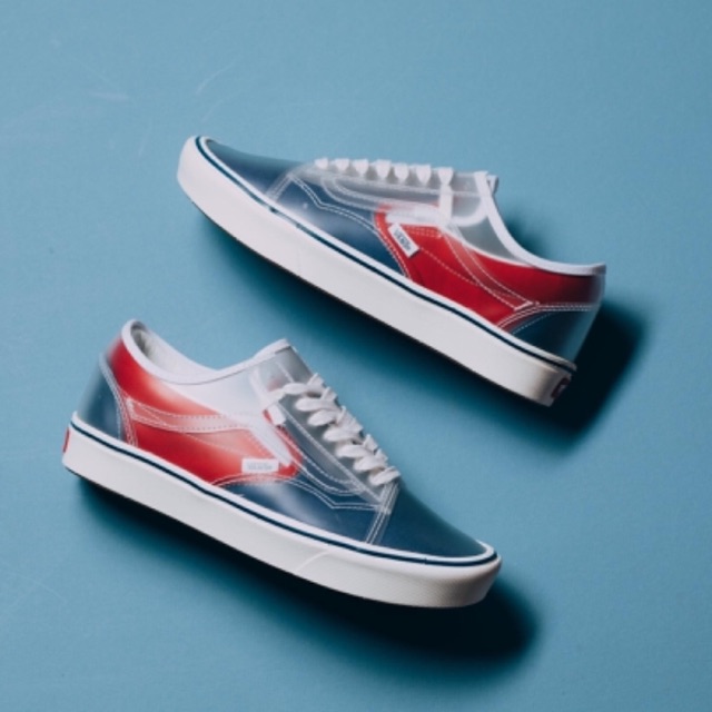 Vans Slip Skool Comfycush Canvas True Navy Red
