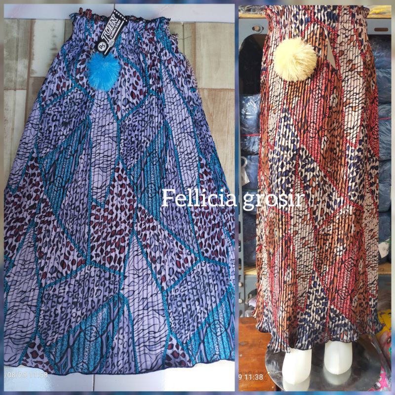 ROK PLISKET ANAK MOTIF , PAKE POM POM