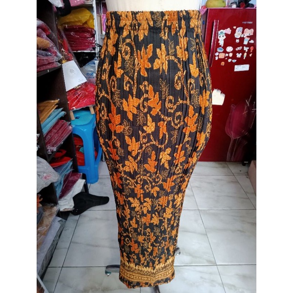 COD ROK PLISKET MUAT JUMBO BATIK BAWAHAN KEBAYA ROK BATIK JUMBO-PLISKET-PAYA GOLD