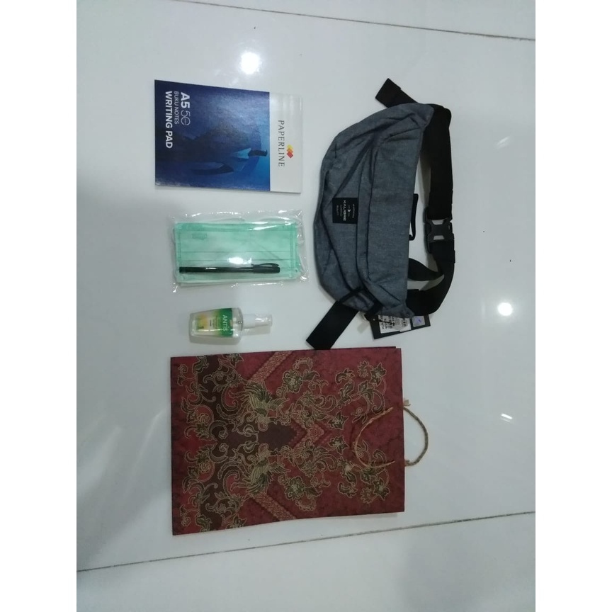 Perlengkapan Seminar Kit (Paket)