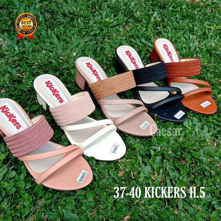 Sangat Nyaman.. Selop Wanita Pesta Branded Flat Kickers Sandal Perempuan Dewasa Slop Murah Kekinian 